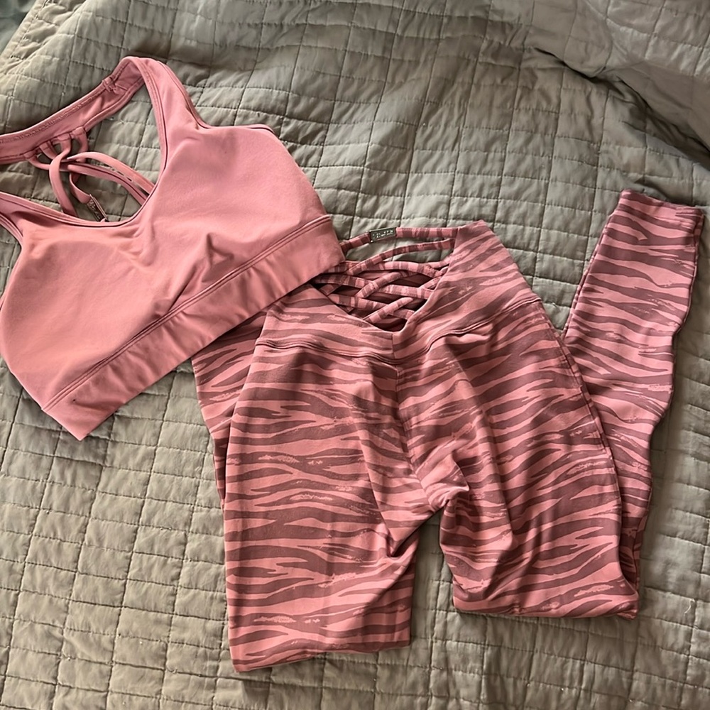 Bombshell sportswear